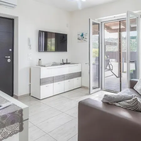Dom wakacyjny Residenza Lara